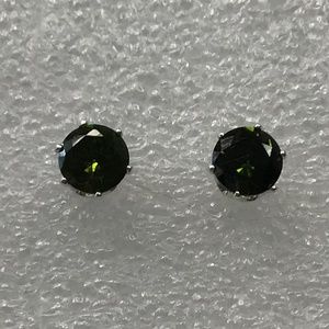 Cubic Zirconia emerald green pierced stud earrings